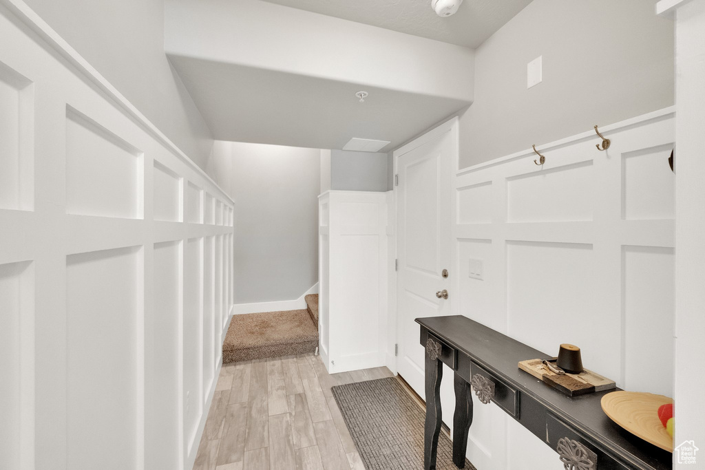 Walk in closet featuring light wood finished floors
