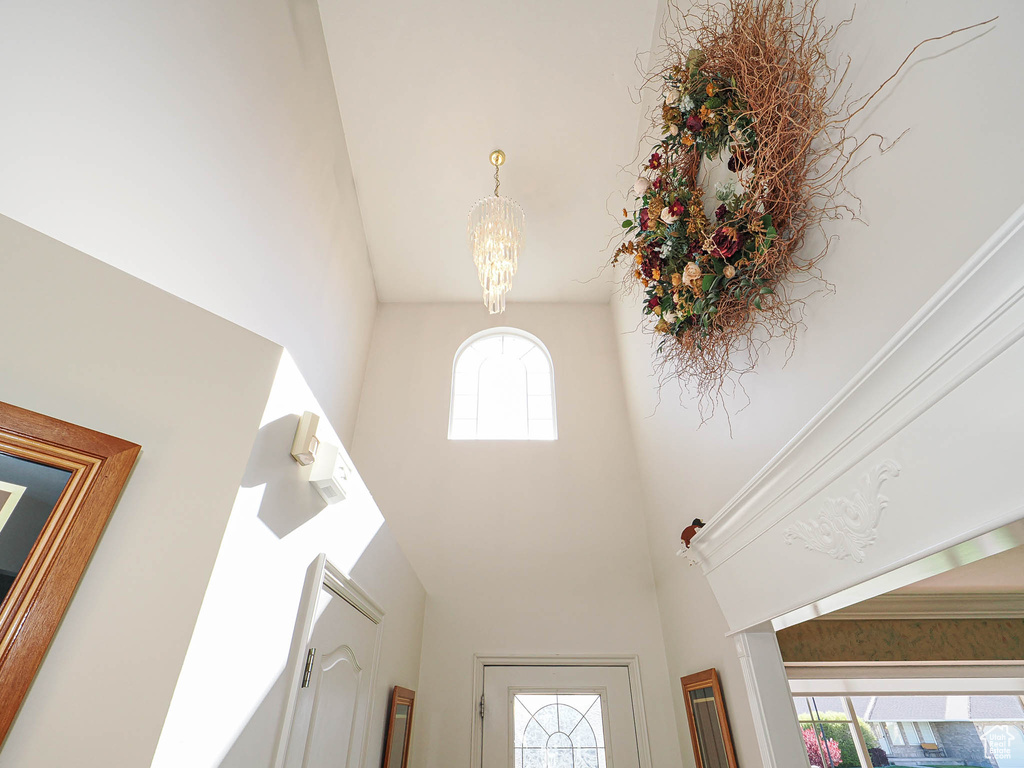 Room details featuring a chandelier