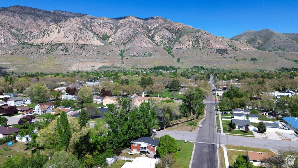 View of mountain feature featuring a residential view