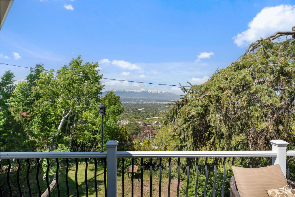 View of mountain feature