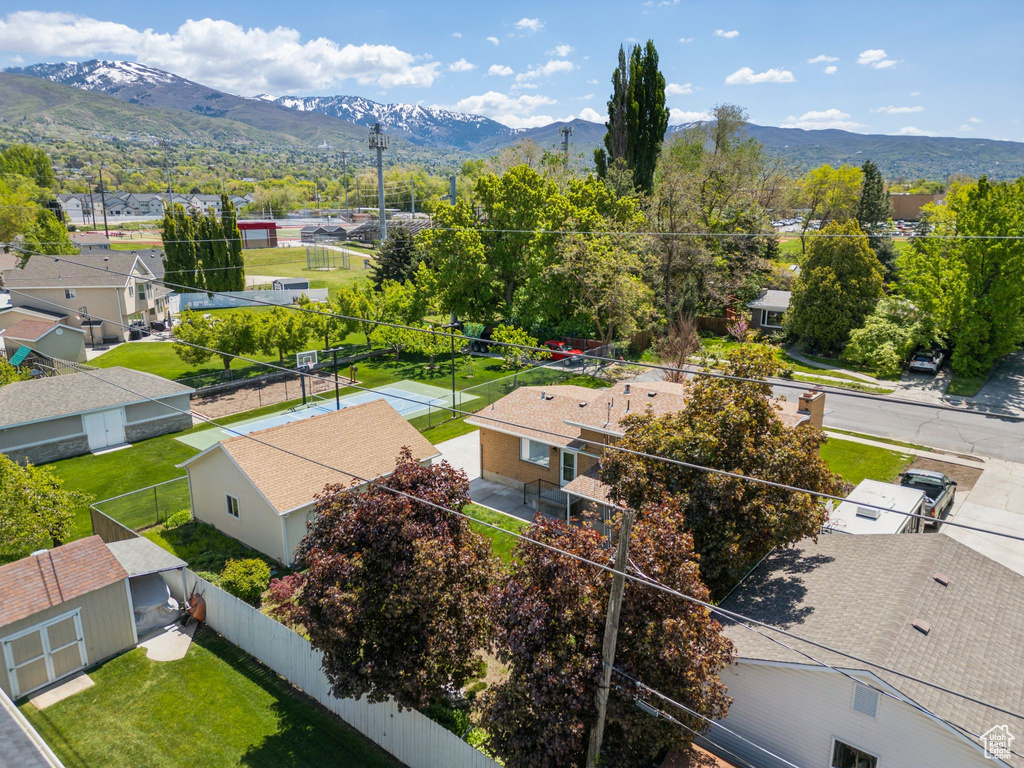 Aerial view with a residential view and a mountain view