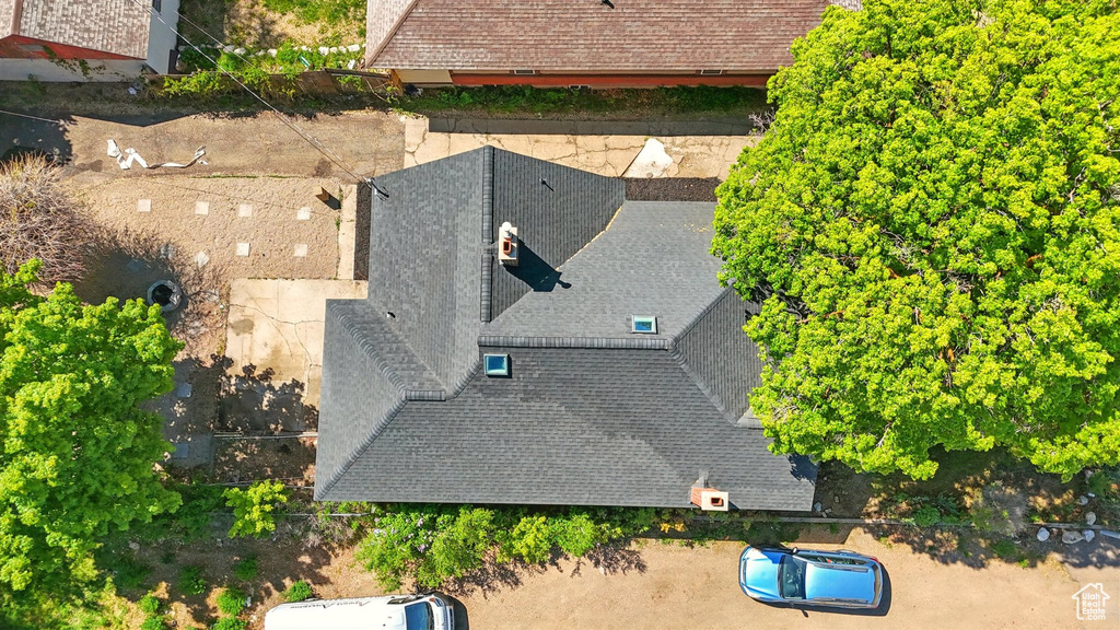 Birds eye view of property