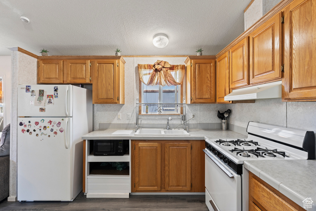 Photo 7 for MLS #2082368 at 610 W 100 North #18