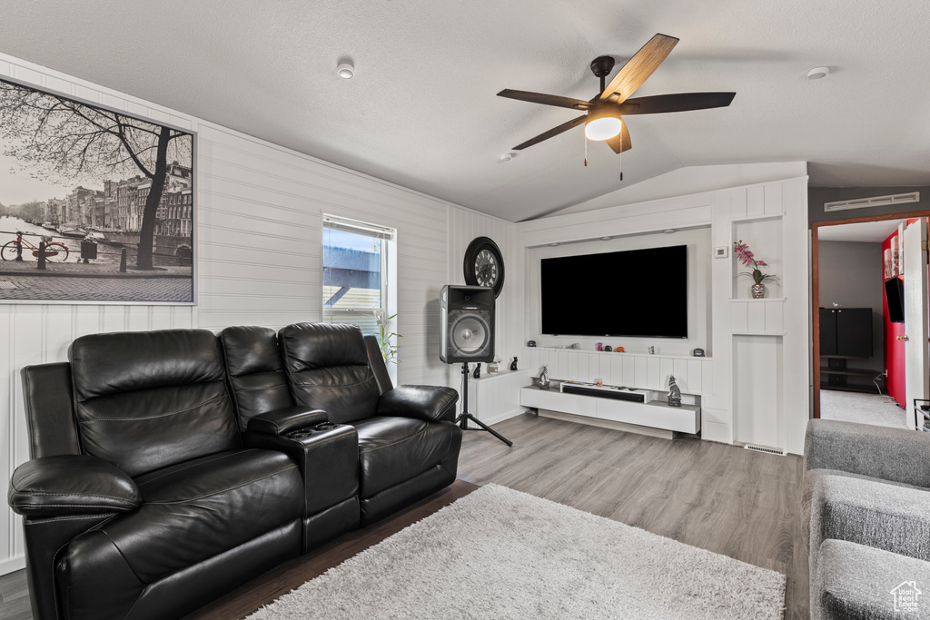 Photo 4 for MLS #2082368 at 610 W 100 North #18