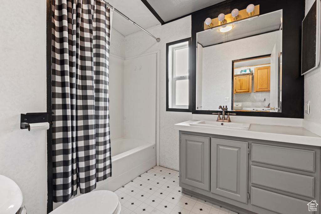 Photo 12 for MLS #2082368 at 610 W 100 North #18