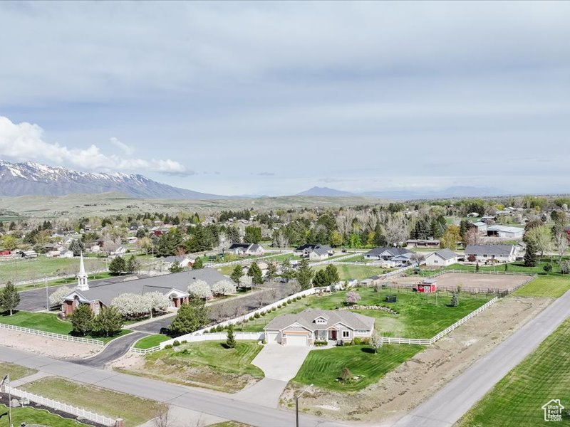 Aerial view featuring a mountain view and a residential view