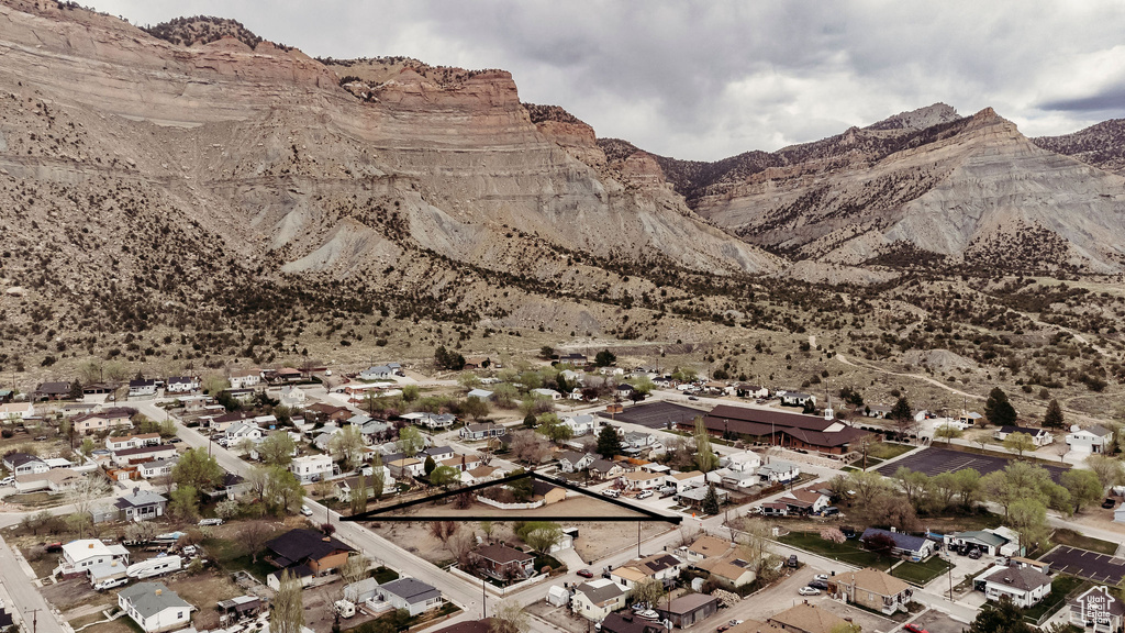 View of mountain feature featuring a residential view