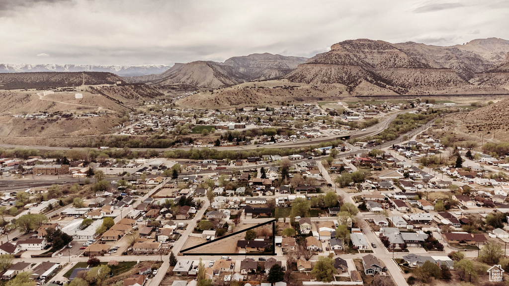 View of mountain feature featuring a residential view