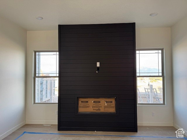 Detailed view of baseboards