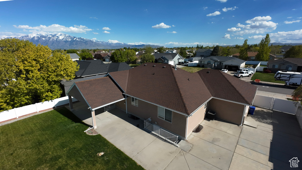 Bird's eye view with a mountain view and a residential view