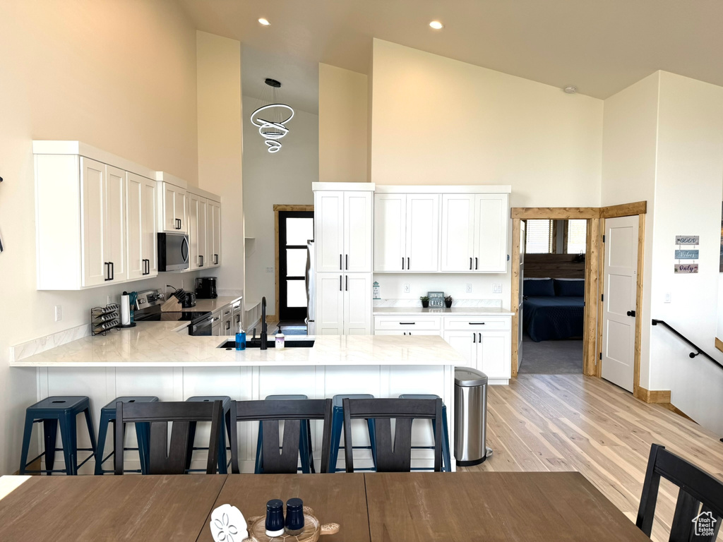 3042 S CHUKAR DR Garden City, UT 84028