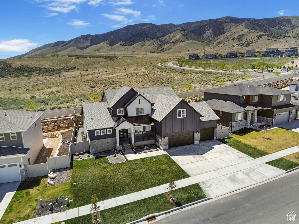 Bird\'s eye view featuring a residential view and a mountain view