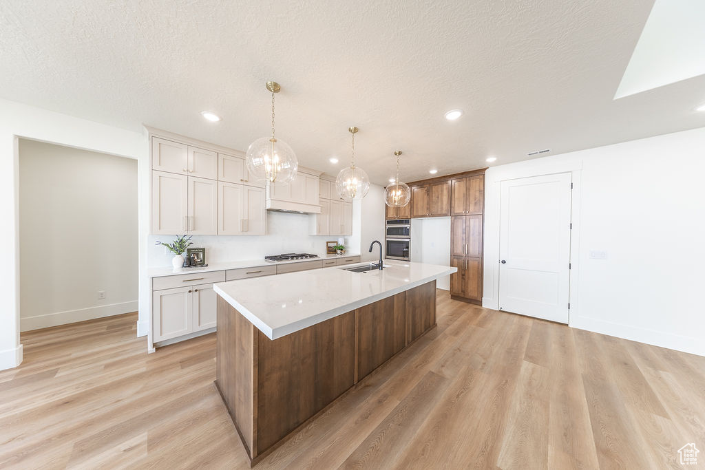 1148 N 1875 E #2 Layton, UT 84040