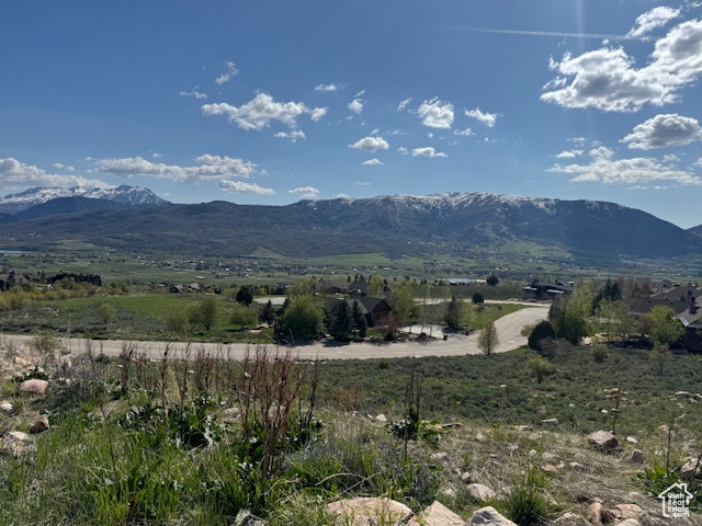 View of mountain feature