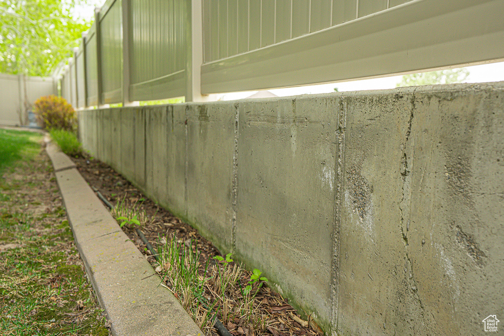 Exterior details with fence