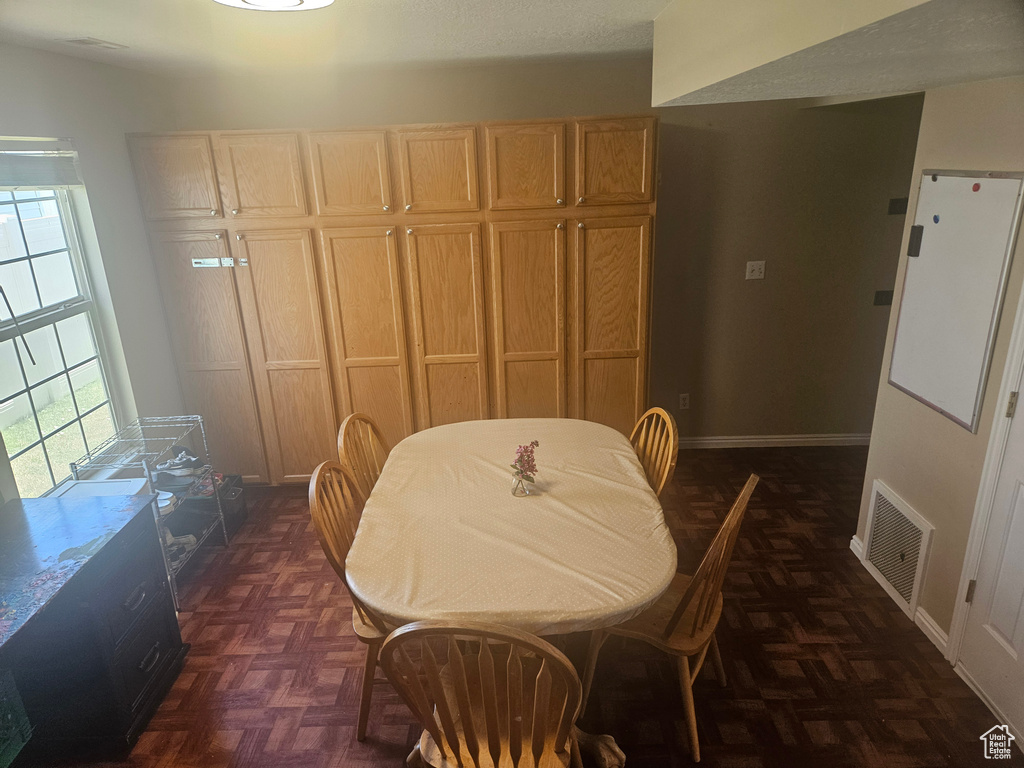 Dining room with baseboards