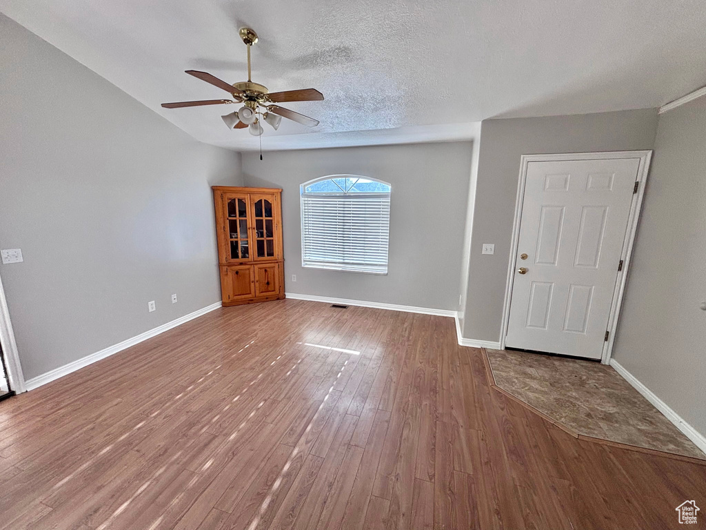 736 MAJESTIC DR Logan, UT 84321