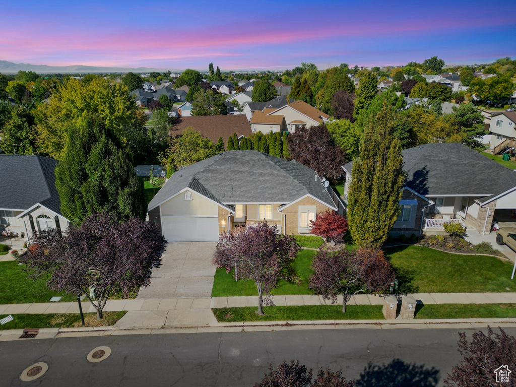 Bird\\\'s eye view with a residential view