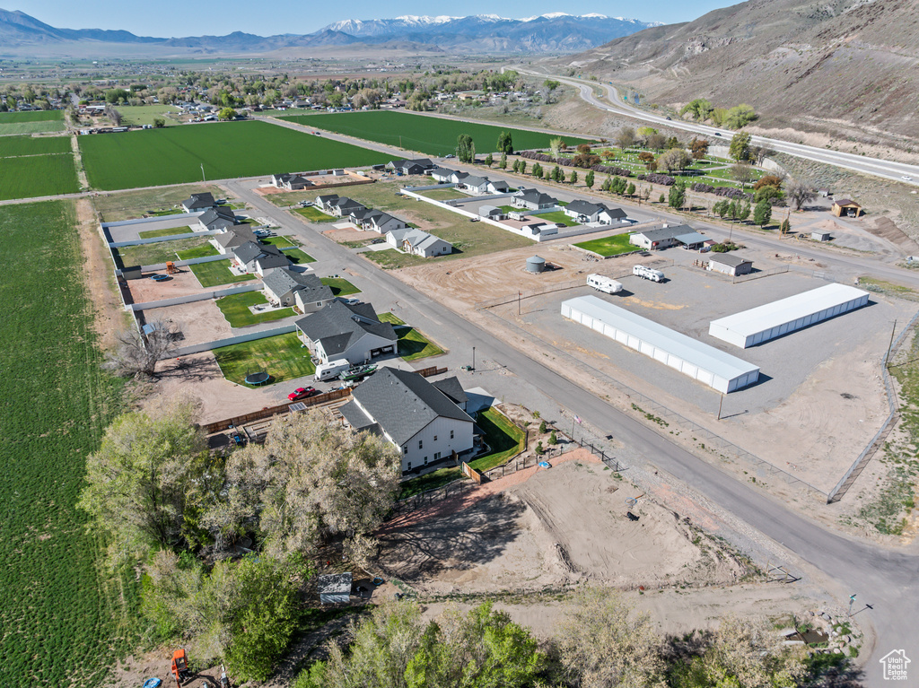 Drone / aerial view featuring a mountain view