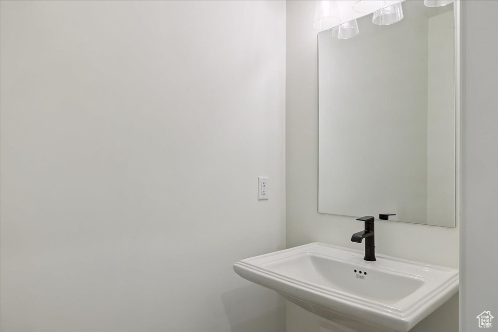 6768 W DOCKSIDER DR #298 South Jordan, UT 84009
