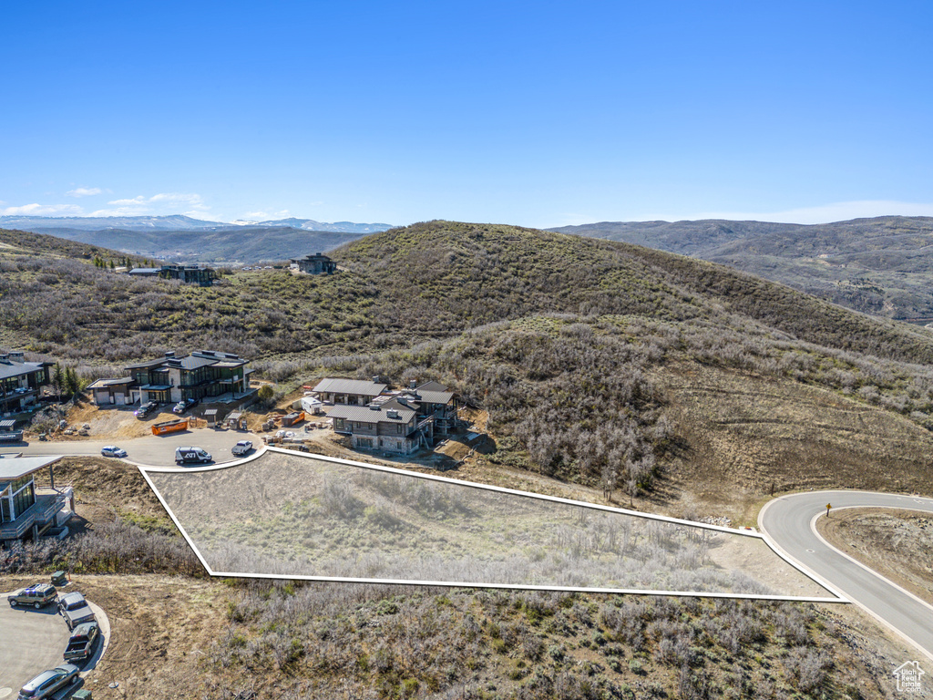 Bird\'s eye view featuring a mountain view