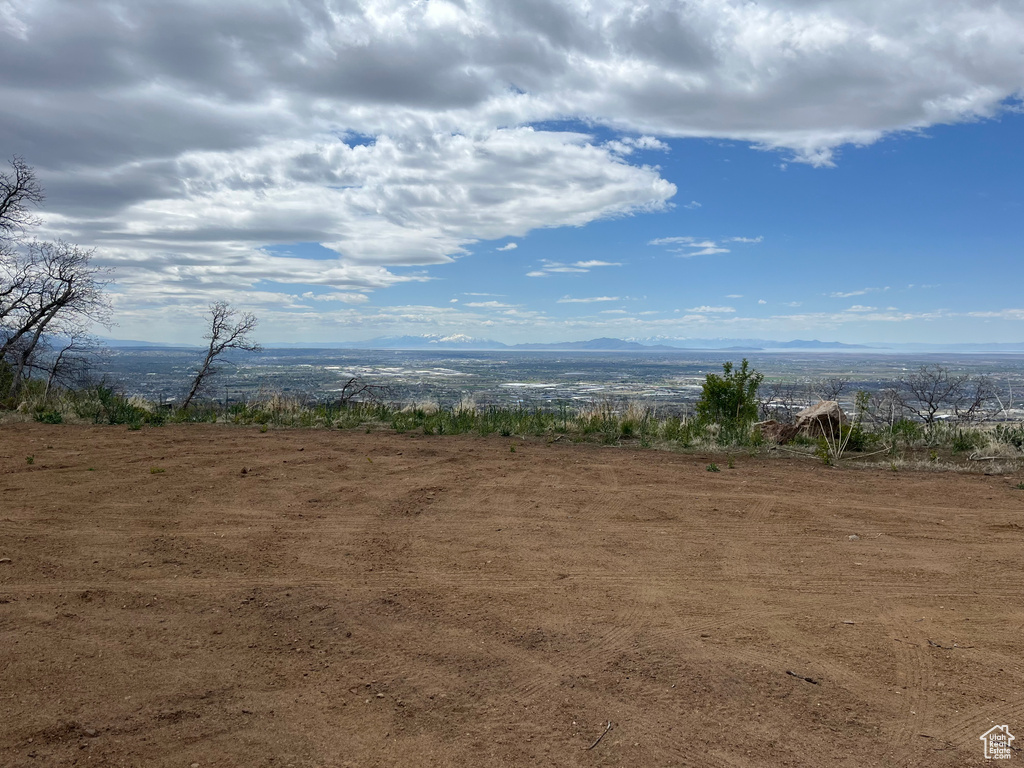 View of mountain feature