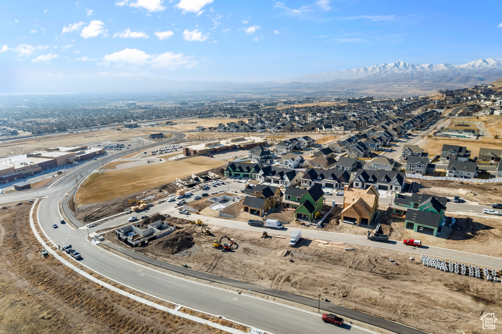 Aerial view with a residential view and a mountain view