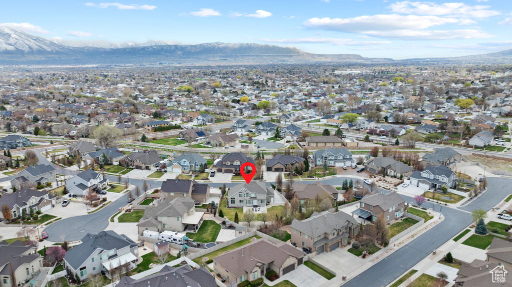 Aerial view with a mountain view and a residential view