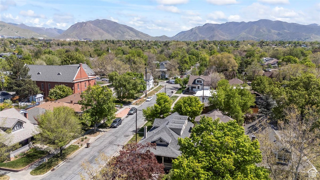 Aerial view featuring a residential view and a mountain view