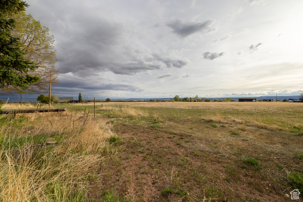 View of yard featuring a rural view