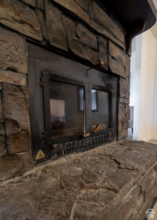 Detailed view of baseboards