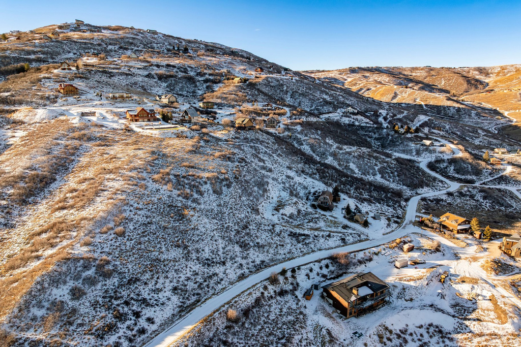 28  HOLLOW DR Coalville, UT 84017