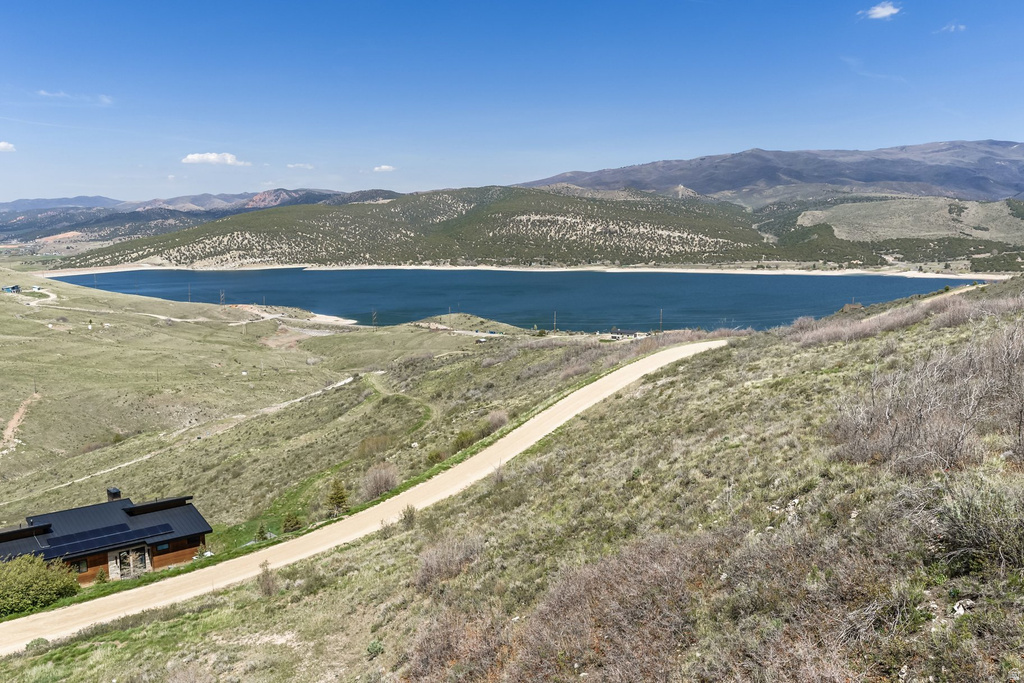 View photos for 28 E Hollow Dr 28 E Hollow Dr