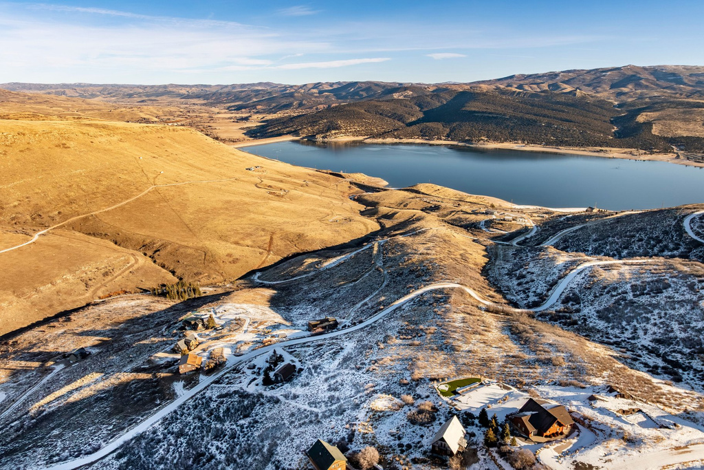 28  HOLLOW DR Coalville, UT 84017