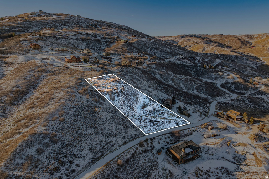 28  HOLLOW DR Coalville, UT 84017