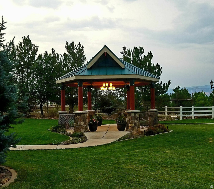 622 E HIGHWAY 144 New Harmony, UT 84757