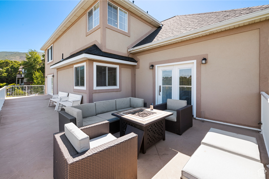 2247 COUNTRY OAKS DR Layton, UT 84040