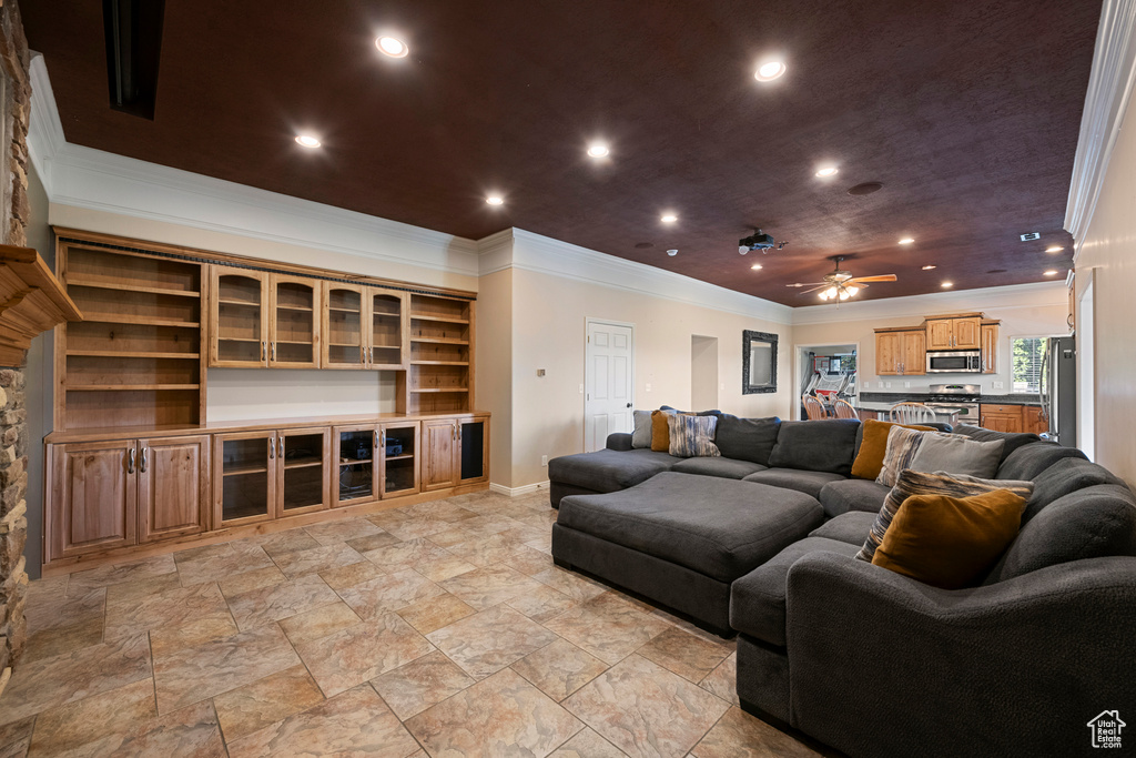2247 COUNTRY OAKS DR Layton, UT 84040