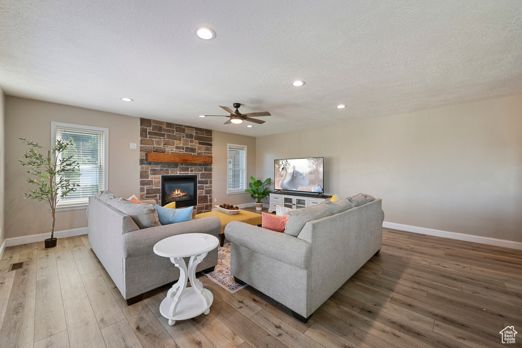 2247 COUNTRY OAKS DR Layton, UT 84040