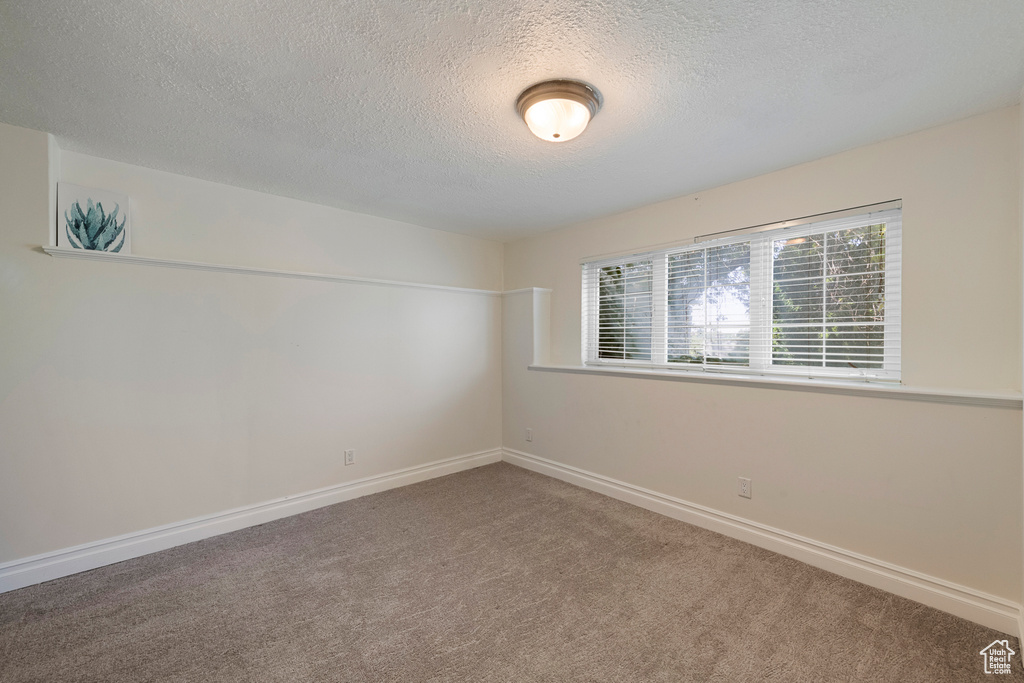 2247 COUNTRY OAKS DR Layton, UT 84040