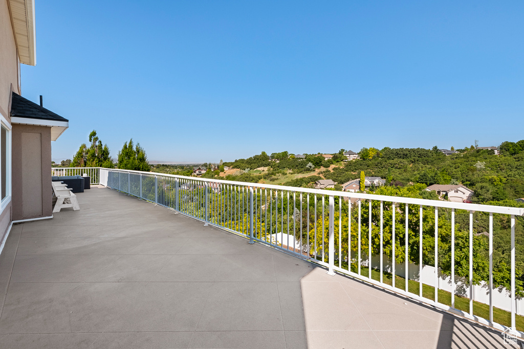 2247 COUNTRY OAKS DR Layton, UT 84040