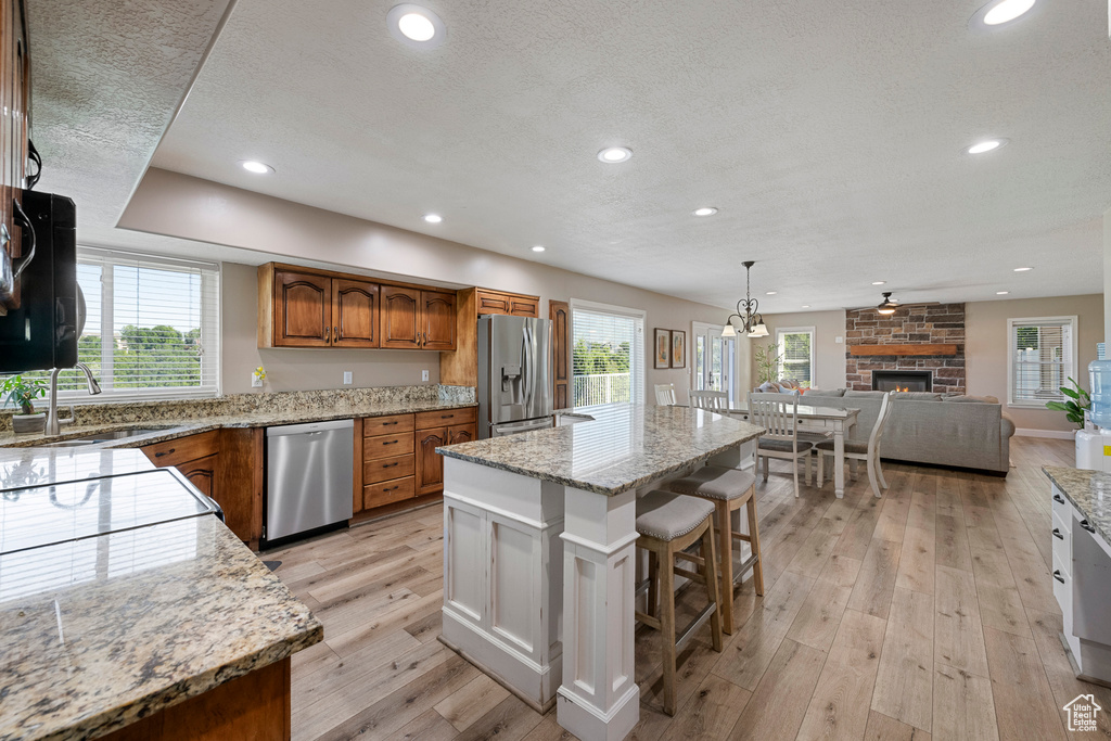2247 COUNTRY OAKS DR Layton, UT 84040
