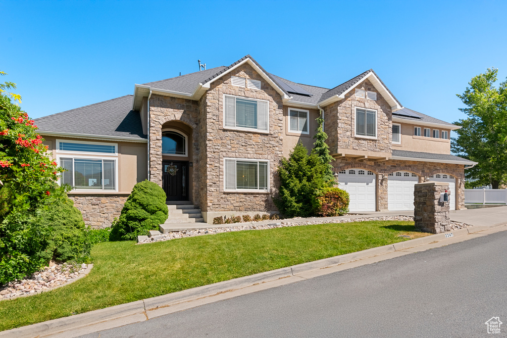 2247 COUNTRY OAKS DR Layton, UT 84040