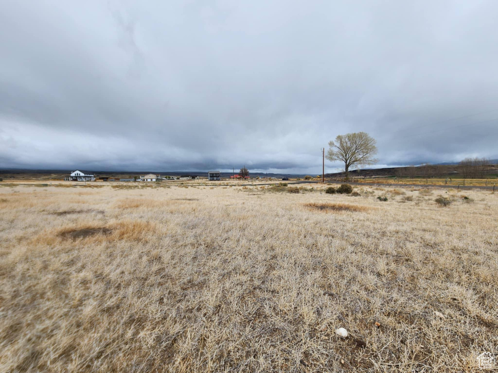View of yard featuring a rural view