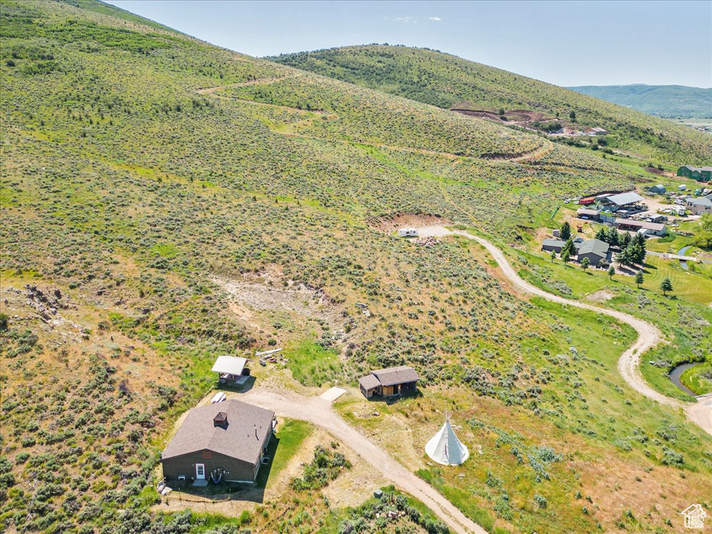 Drone / aerial view featuring a mountain view