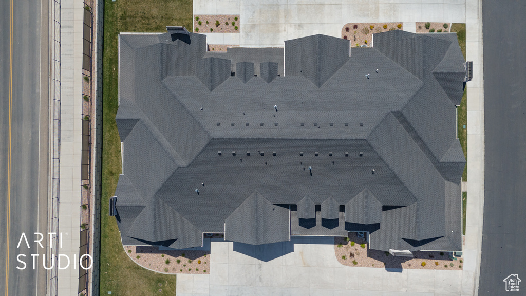 Bird\'s eye view