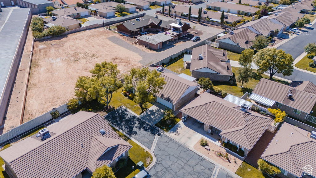 Bird's eye view with a residential view
