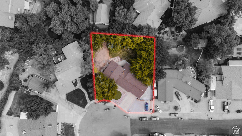 Birds eye view of property