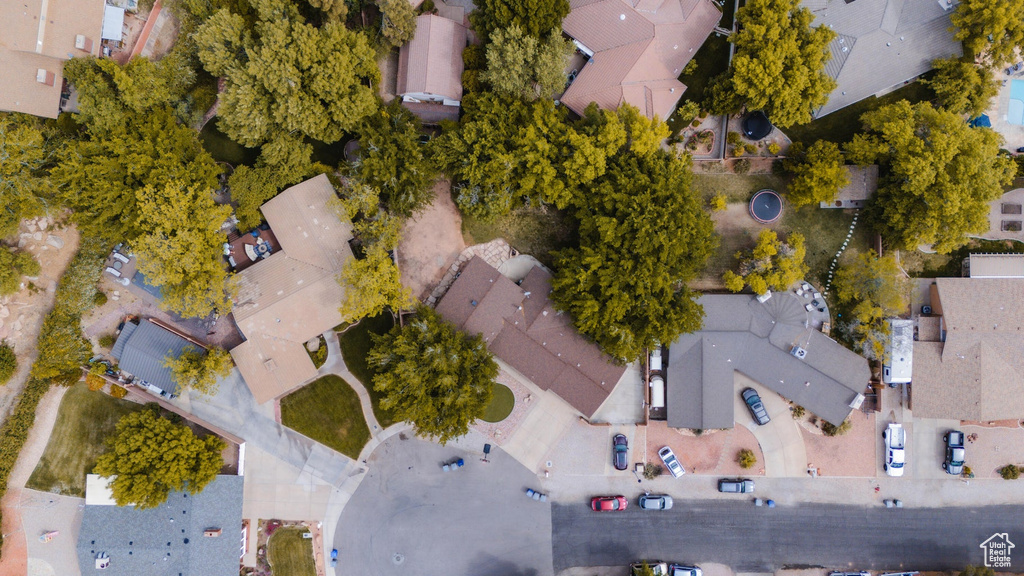 Bird\'s eye view featuring a residential view