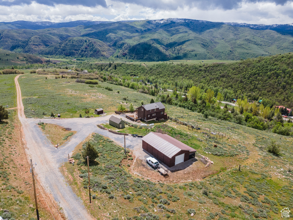 Aerial view of sparsely populated area featuring mountains